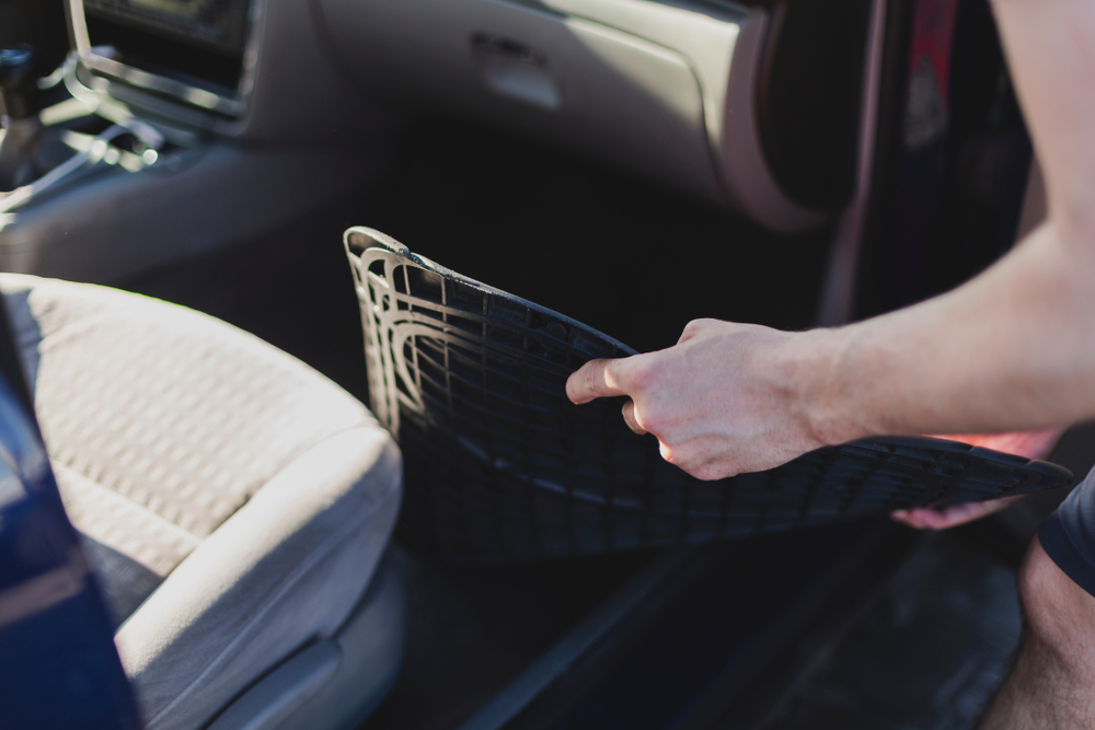 Here&#8217;s What You Need To Know Before Buying Floor Mats For Your Car